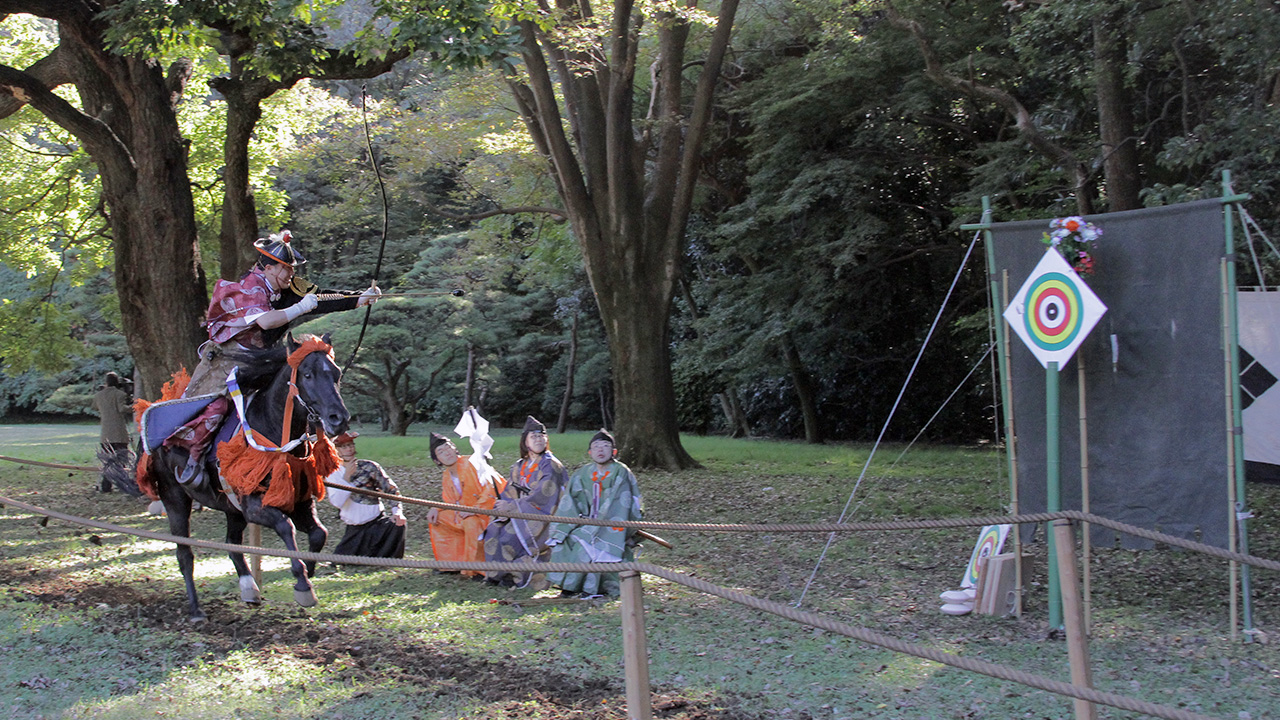 Horseback archery
